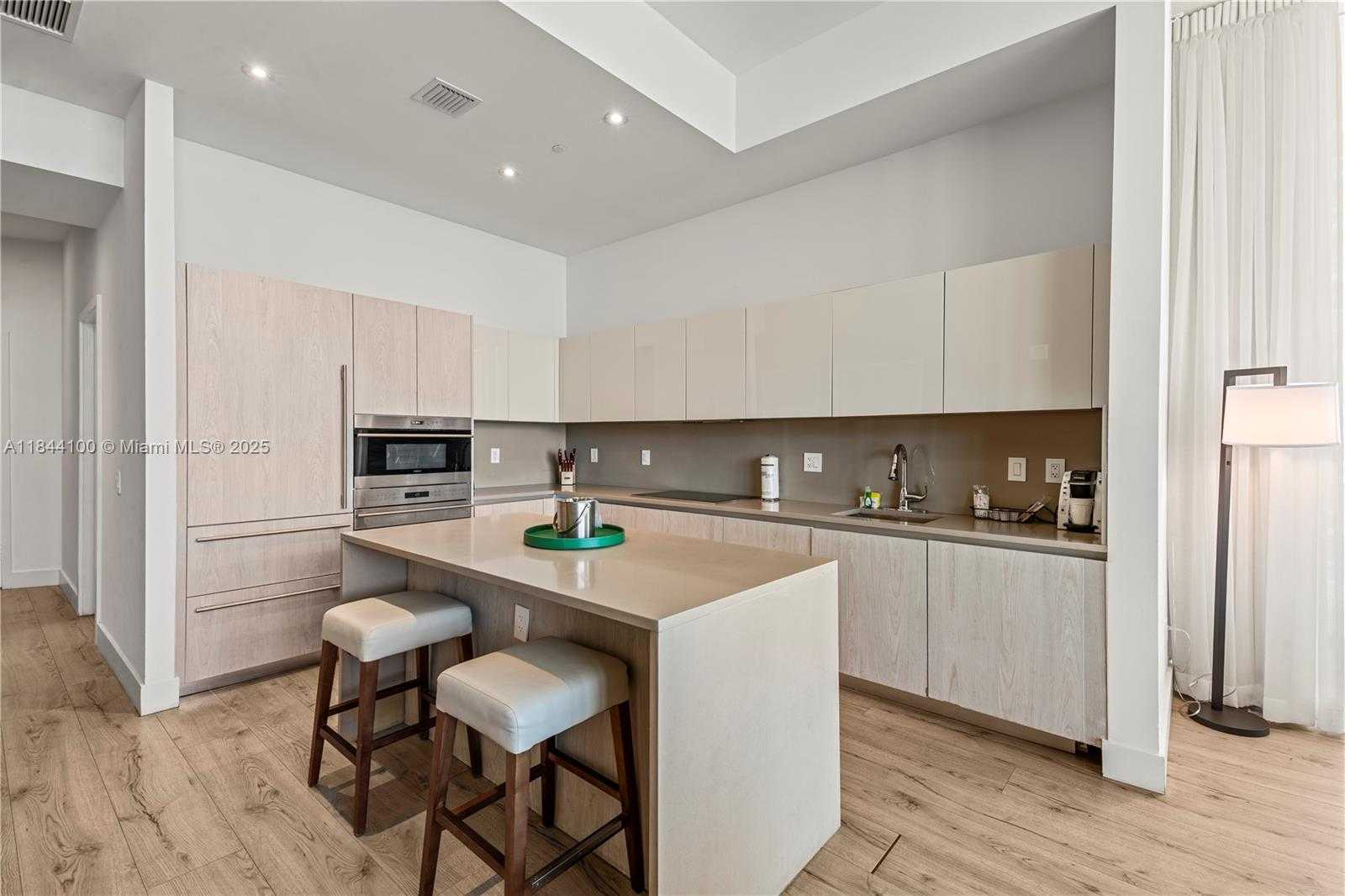 Small Image of 4111 SOUTH OCEAN DR #301, Hollywood Number 8
