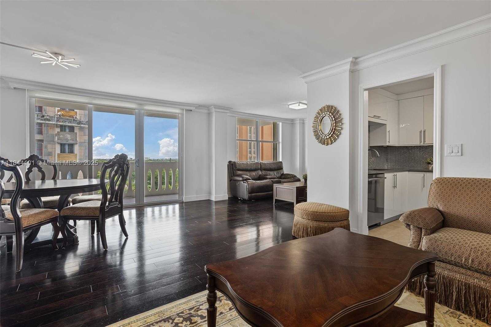 Small Image of 625 BILTMORE WAY #902, Coral Gables Number 6