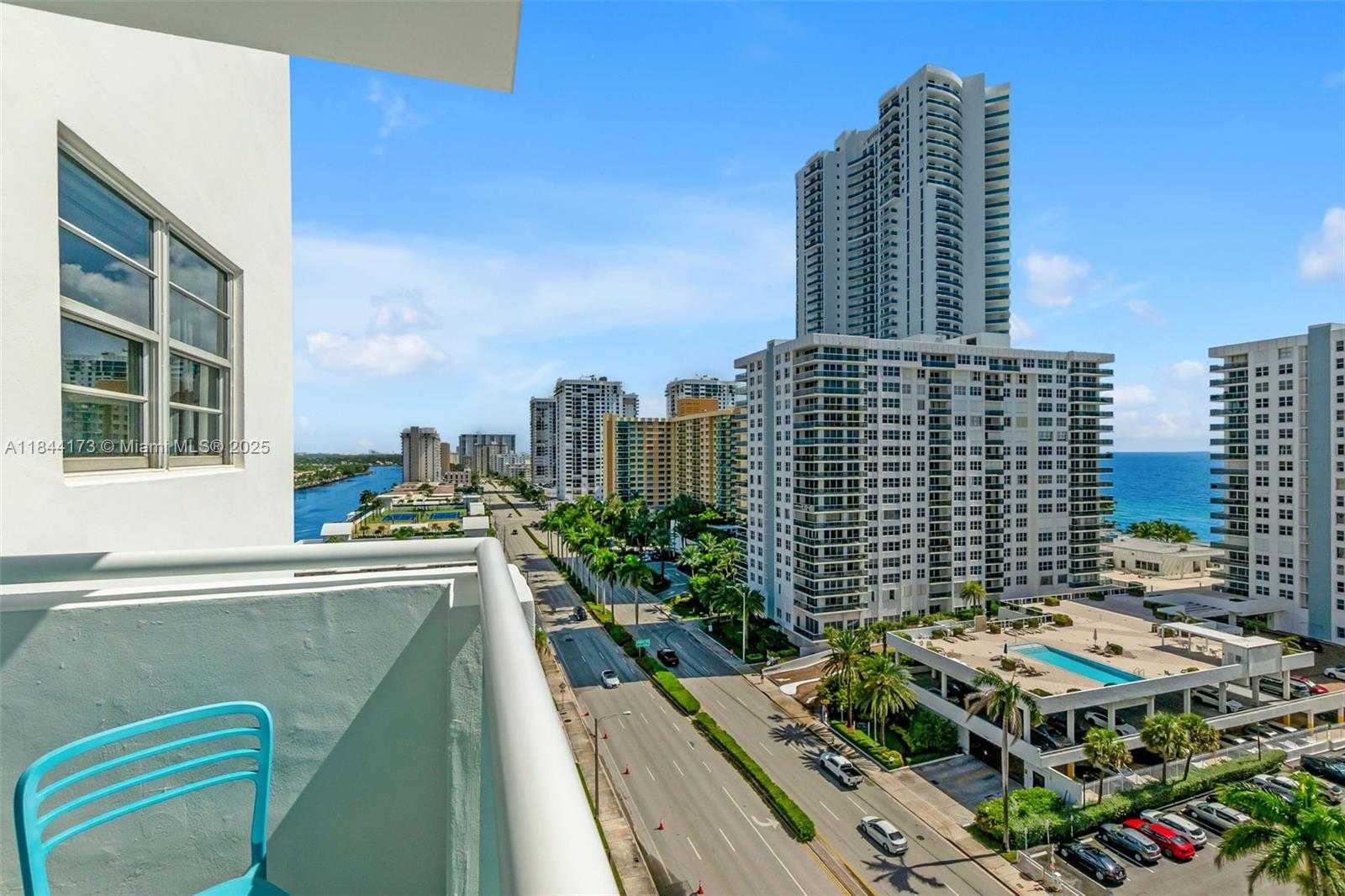 Small Image of 3000 SOUTH OCEAN DR #1122, Hollywood Number 9