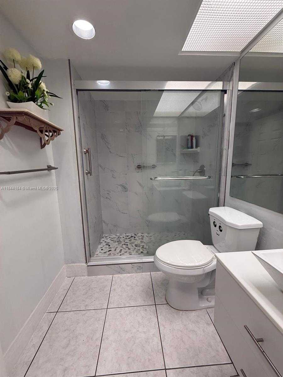 Small Image of 1501 SOUTH WEST 134TH WAY #206D, Pembroke Pines Number 27