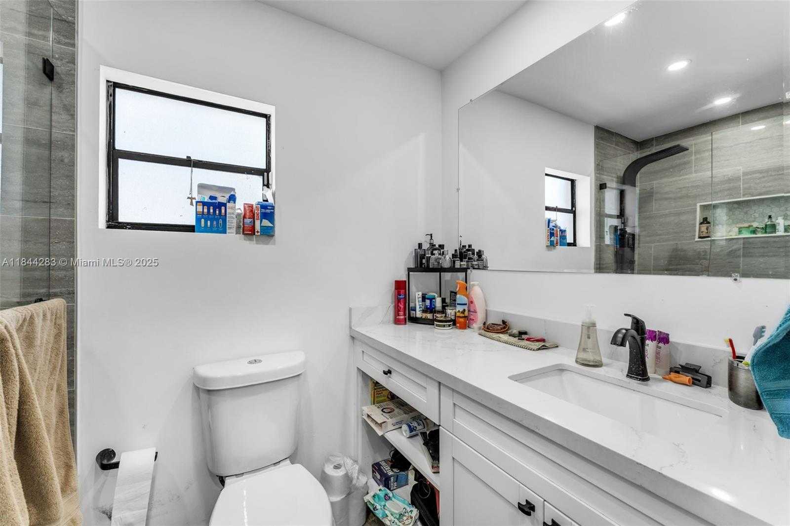 Small Image of 11466 SOUTH WEST 109TH RD #42W, Miami Number 14