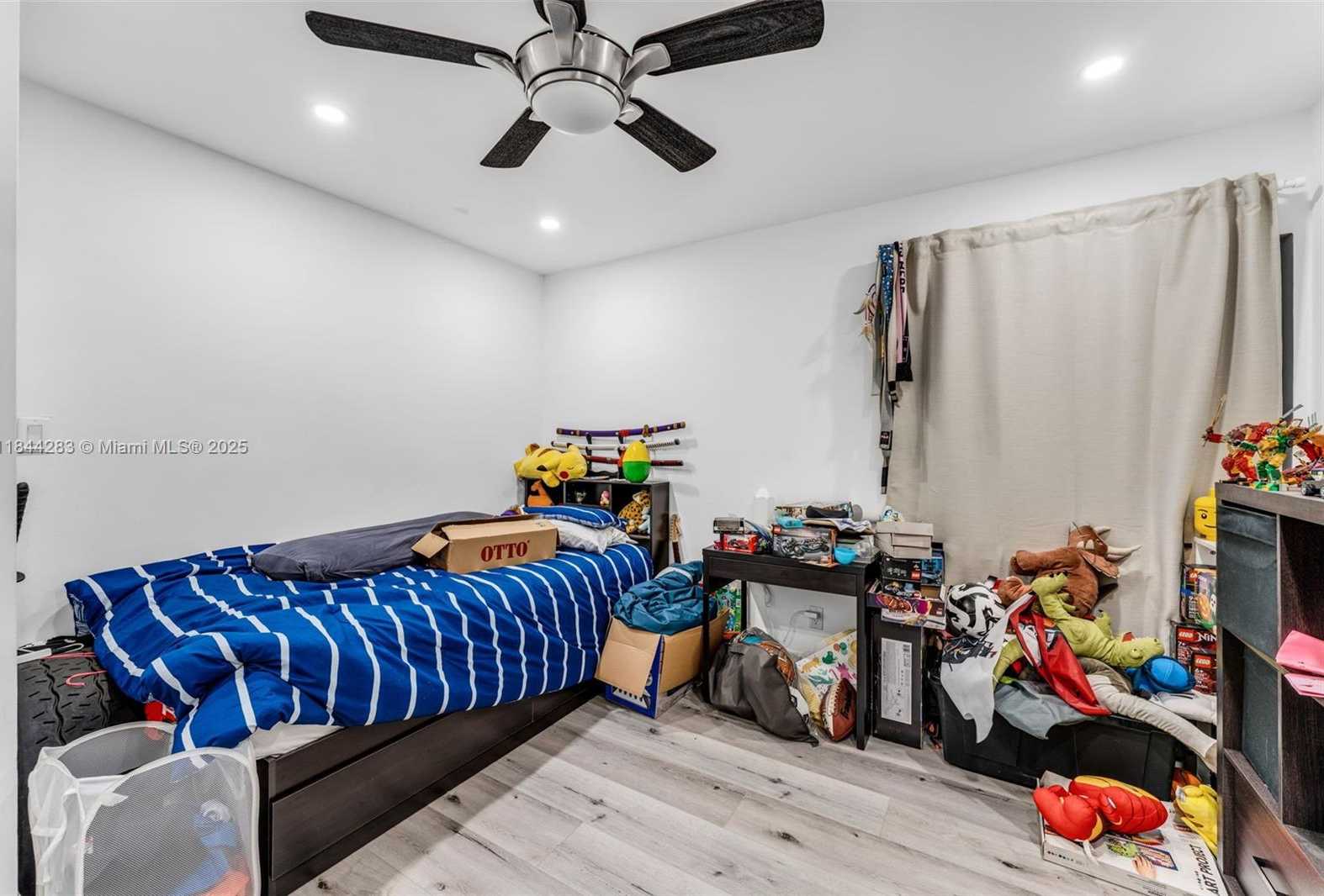 Small Image of 11466 SOUTH WEST 109TH RD #42W, Miami Number 17