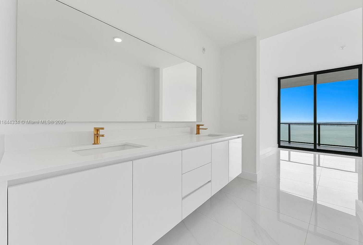 Small Image of 700 NORTH EAST 24 STREET #3806, Miami Number 16