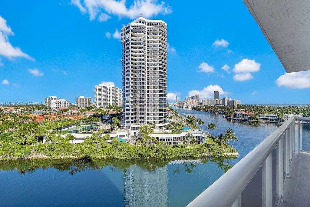 Small Image of 20515 EAST COUNTRY CLUB DR #1042, Aventura Number 26