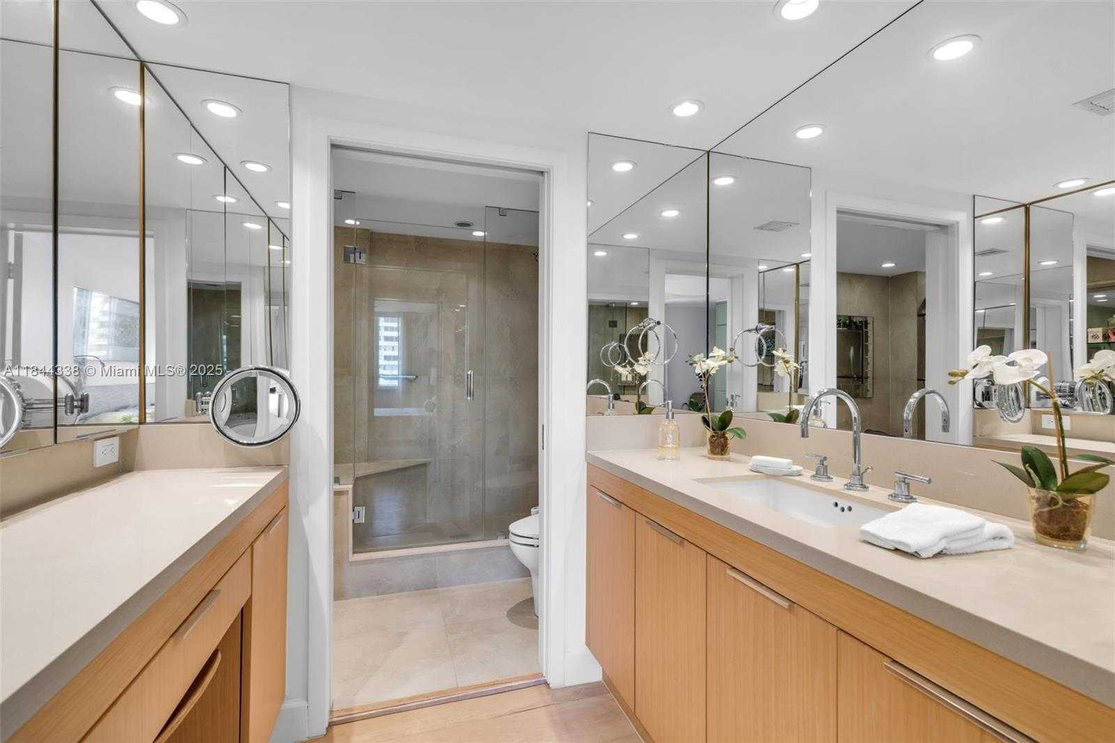 Small Image of 200 OCEAN LANE DR #503, Key Biscayne Number 10