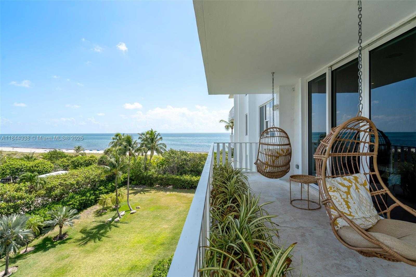 Small Image of 200 OCEAN LANE DR #503, Key Biscayne Number 13