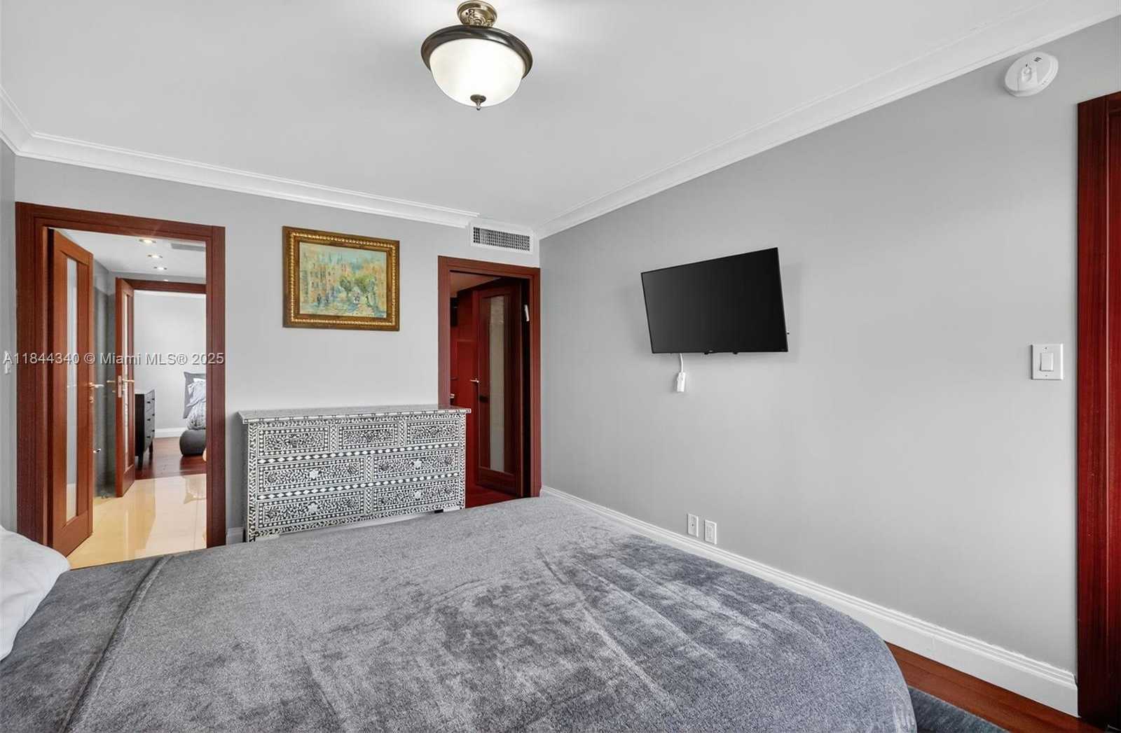 Small Image of 9511 COLLINS AVE #410, Surfside Number 16