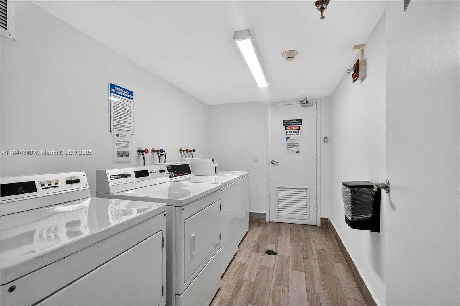 Small Image of 9511 COLLINS AVE #410, Surfside Number 25