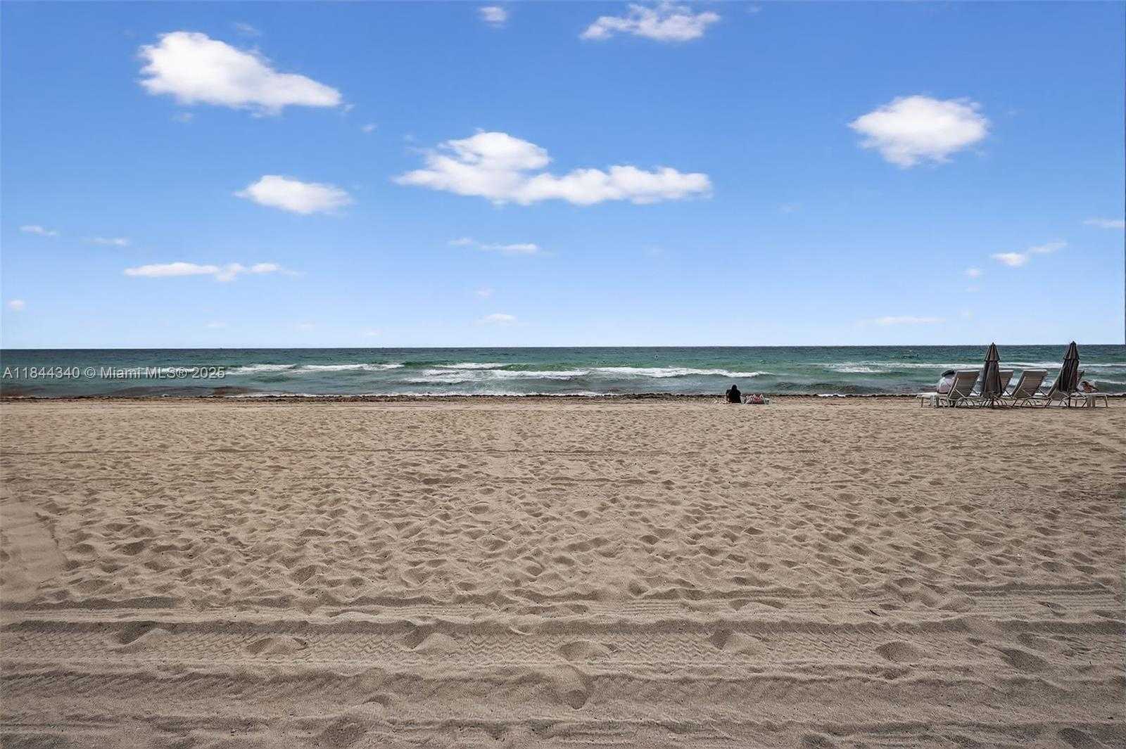 Small Image of 9511 COLLINS AVE #410, Surfside Number 39