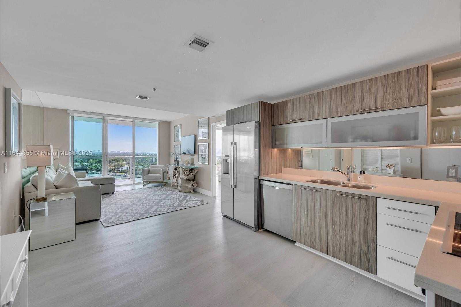 Small Image of 6700 INDIAN CREEK DR #1404, Miami Beach Number 10