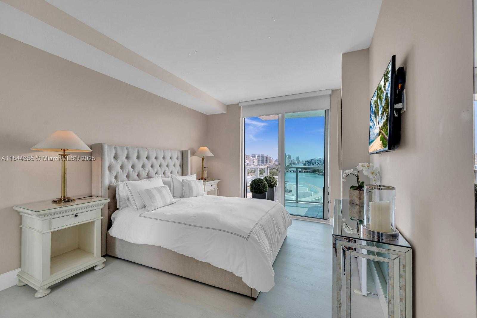 Small Image of 6700 INDIAN CREEK DR #1404, Miami Beach Number 4