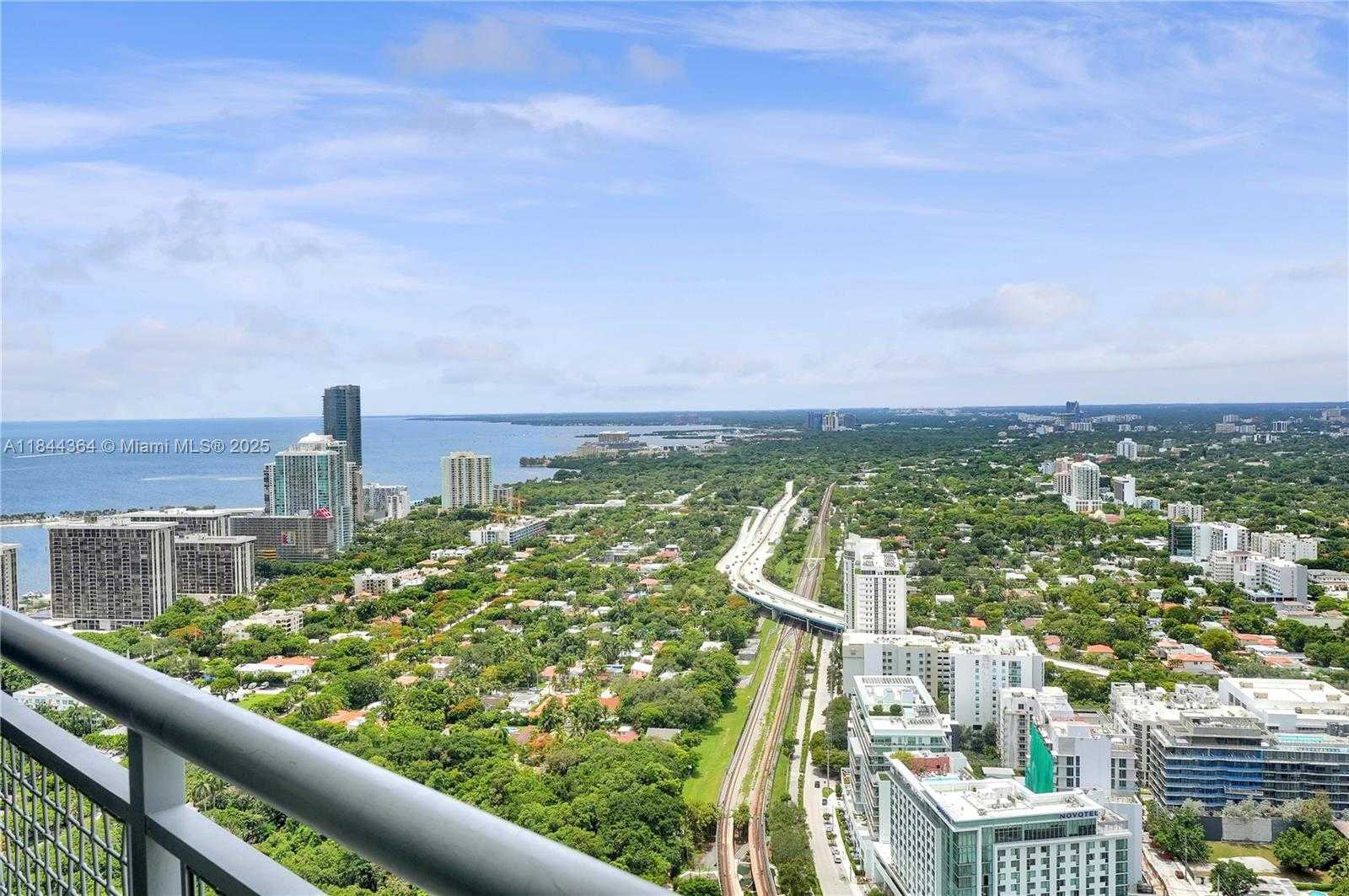 Small Image of 60 SOUTH WEST 13 ST #4411, Miami Number 32