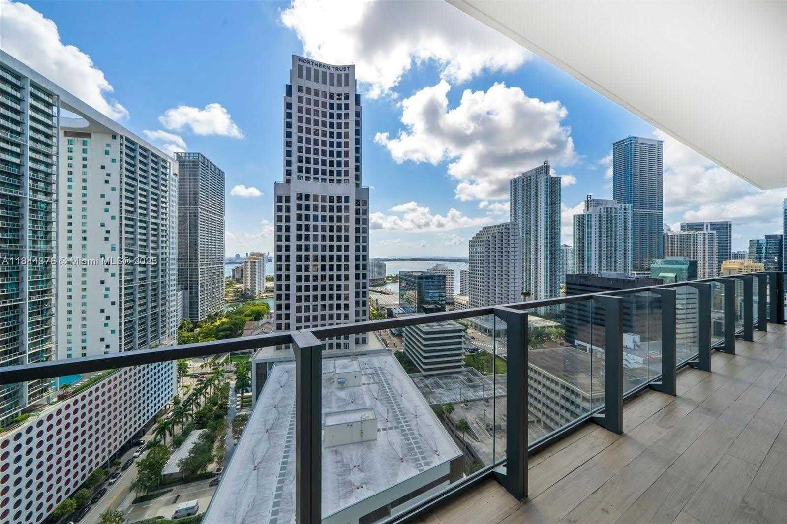Small Image of 68 SOUTH EAST 6TH ST #1903, Miami Number 28