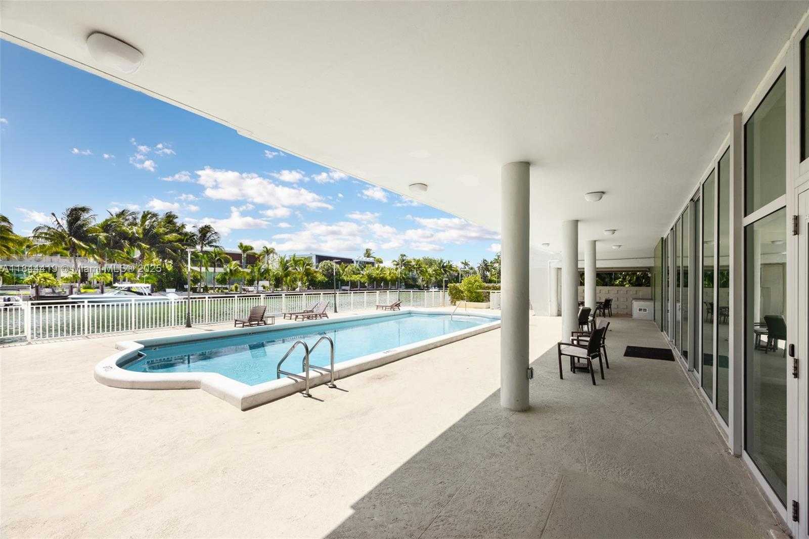 Small Image of 9500 WEST BAY HARBOR DR #4F, Bay Harbor Islands Number 21