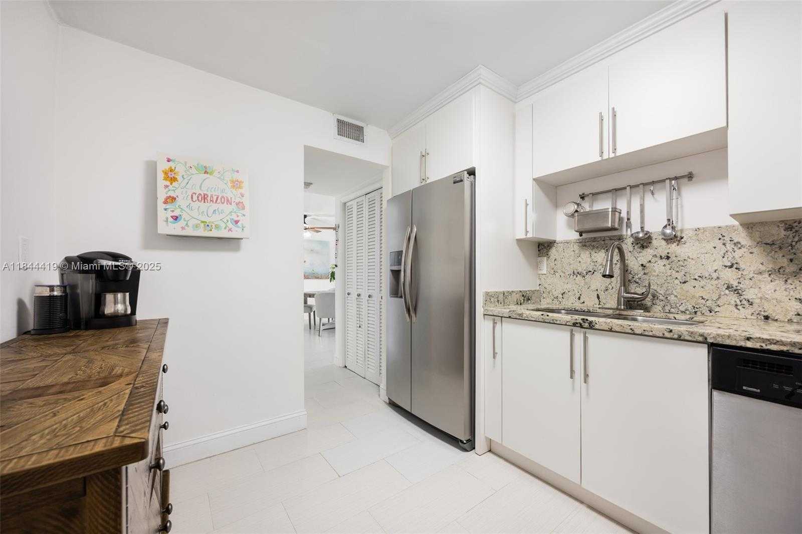 Small Image of 9500 WEST BAY HARBOR DR #4F, Bay Harbor Islands Number 8