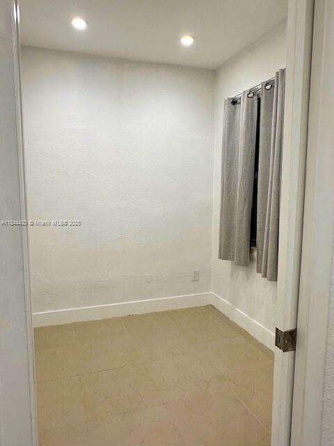 Small Image of 126 MENDOZA AVE #3, Coral Gables Number 7