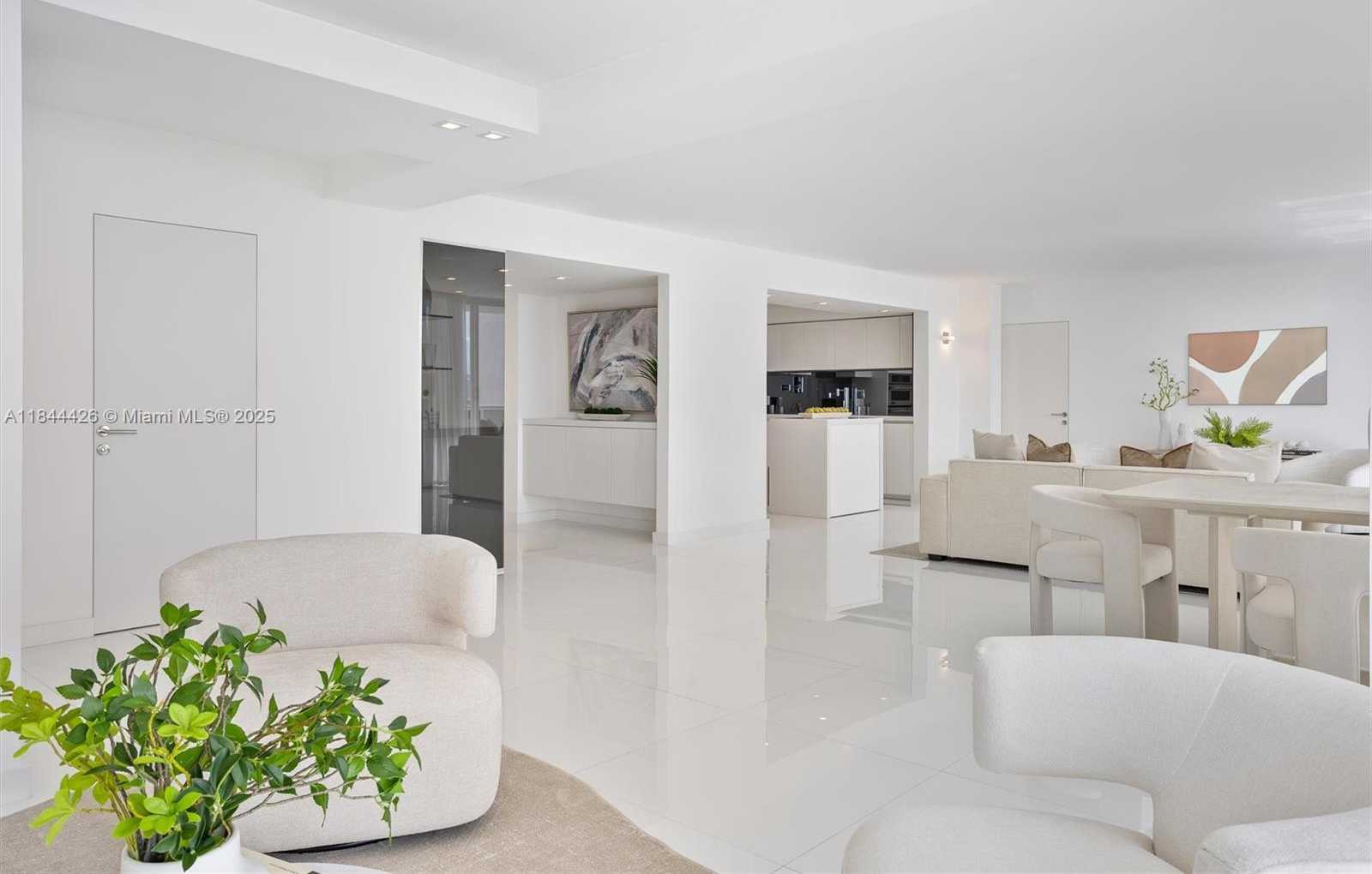 Small Image of 1800 SUNSET HARBOUR DRIVE #1702/4, Miami Beach Number 15