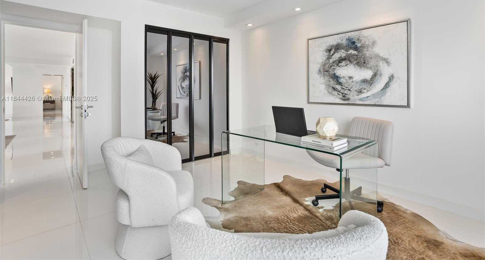Small Image of 1800 SUNSET HARBOUR DRIVE #1702/4, Miami Beach Number 31