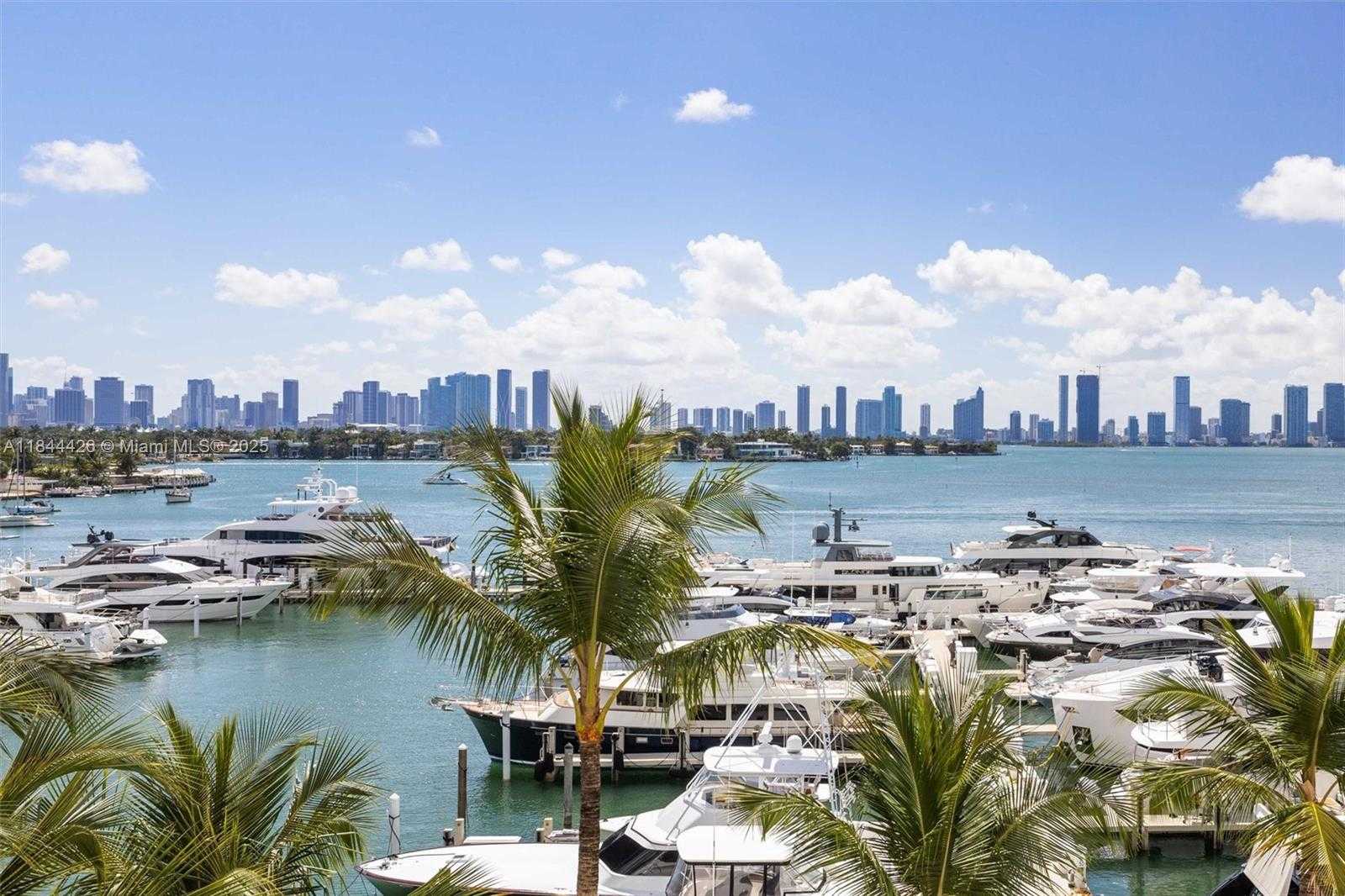 Small Image of 1800 SUNSET HARBOUR DRIVE #1702/4, Miami Beach Number 37