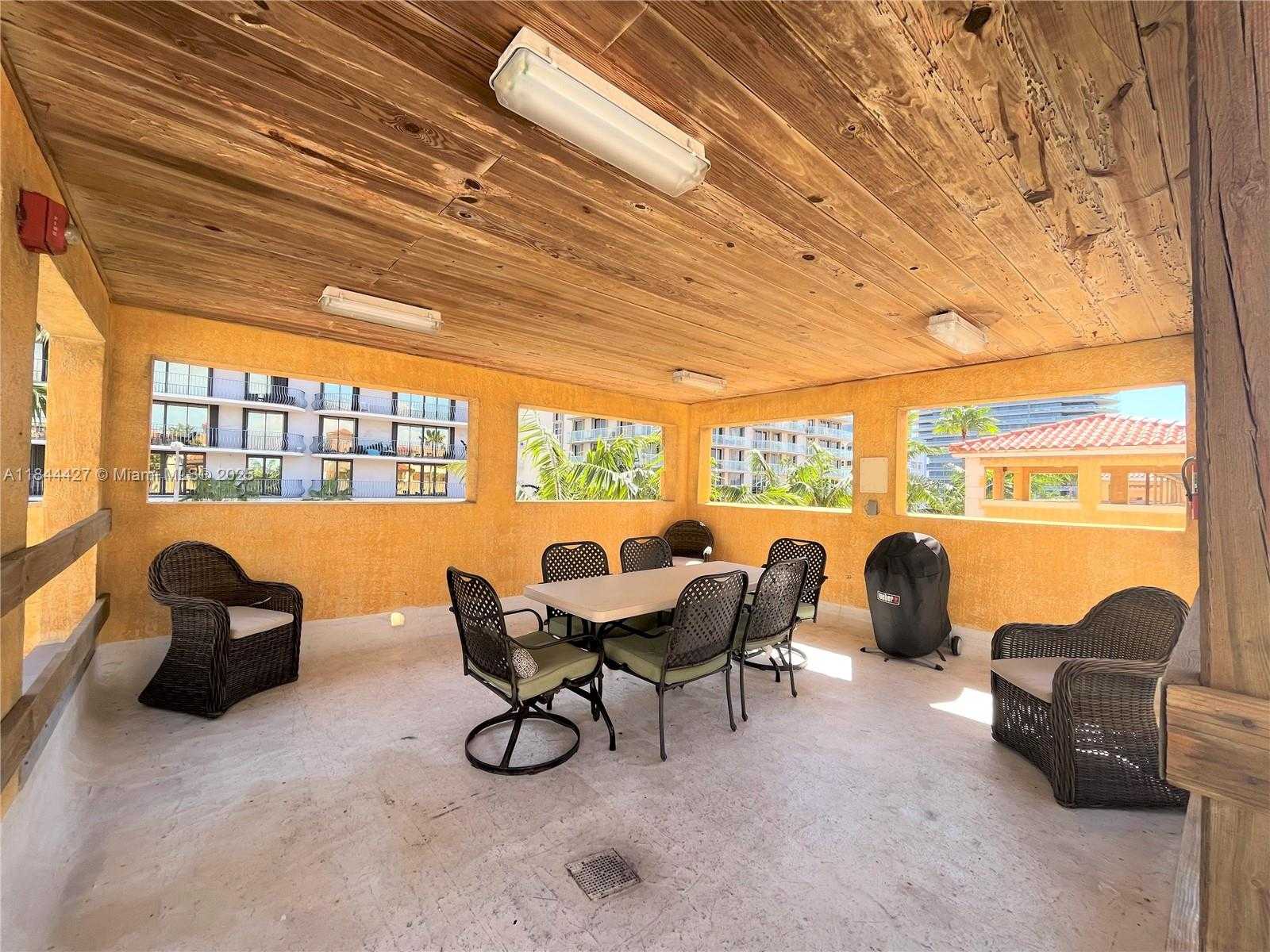 Small Image of 8888 COLLINS AVE #308, Surfside Number 13
