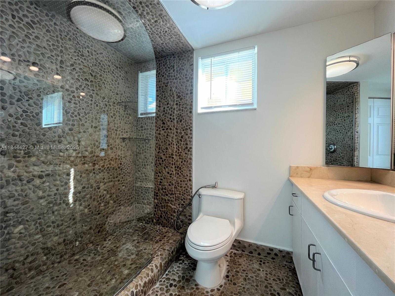 Small Image of 8888 COLLINS AVE #308, Surfside Number 5