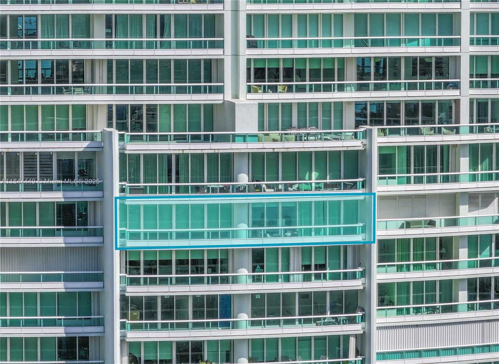 Small Image of 1643 BRICKELL AVE #2506, Miami Number 10