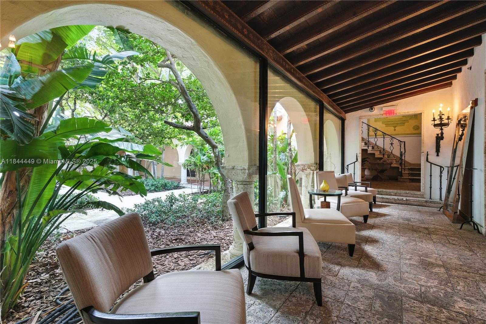Small Image of 1643 BRICKELL AVE #2506, Miami Number 28