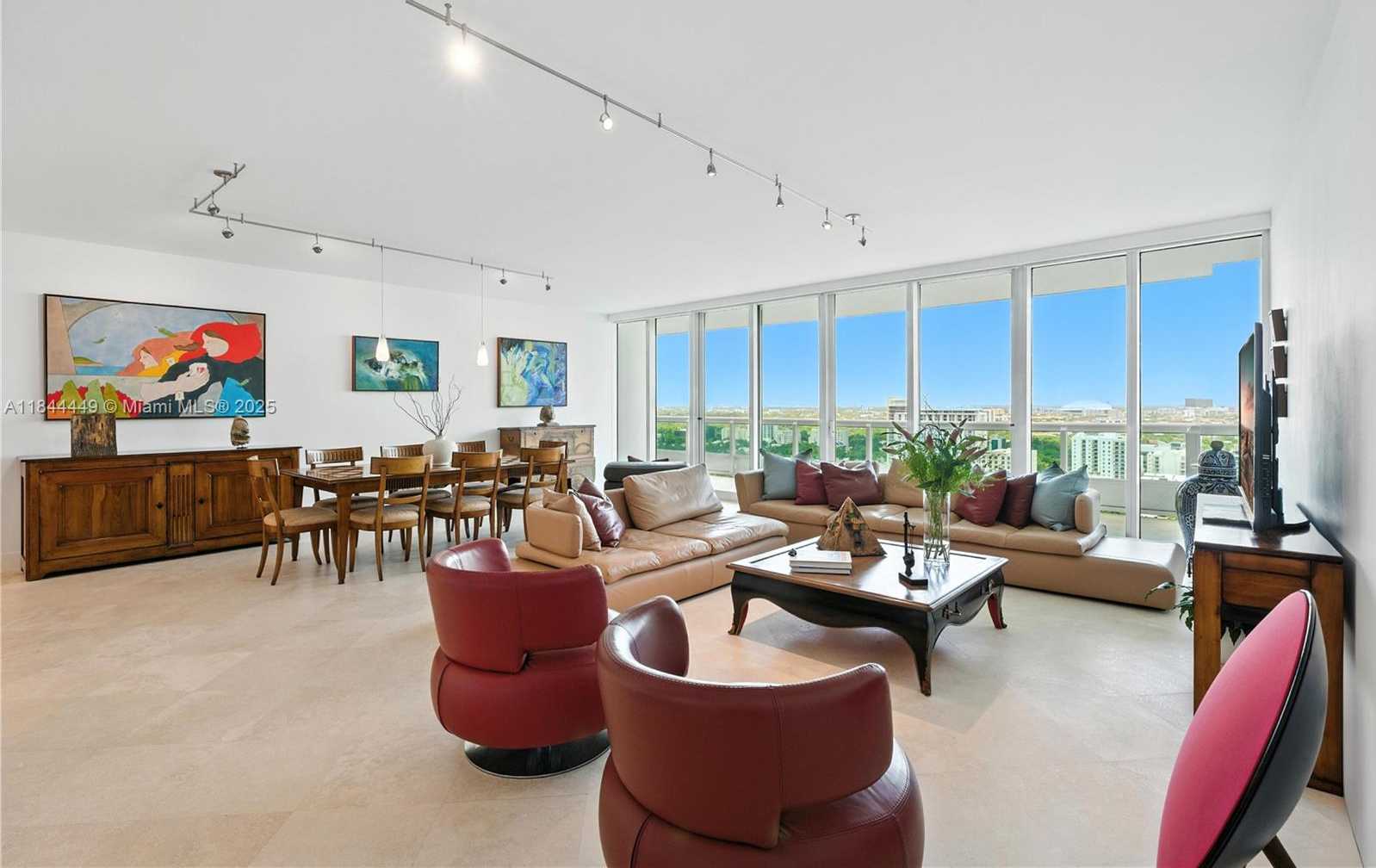 Small Image of 1643 BRICKELL AVE #2506, Miami Number 3