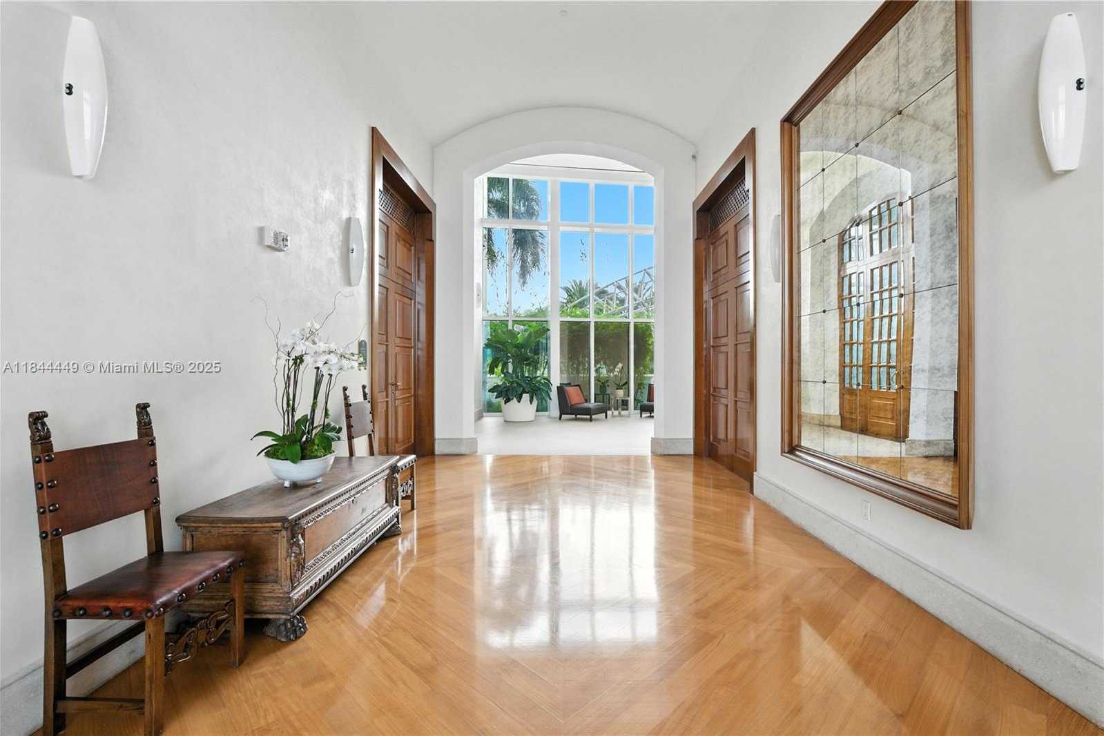 Small Image of 1643 BRICKELL AVE #2506, Miami Number 38