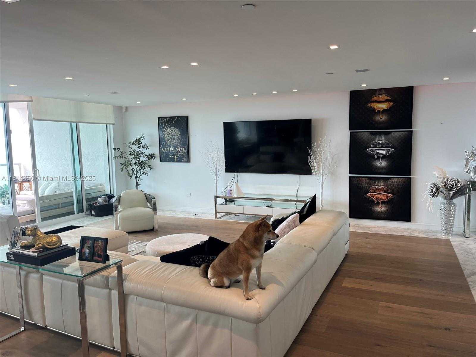 Small Image of 20201 EAST COUNTRY CLUB DR #2809, Aventura Number 4
