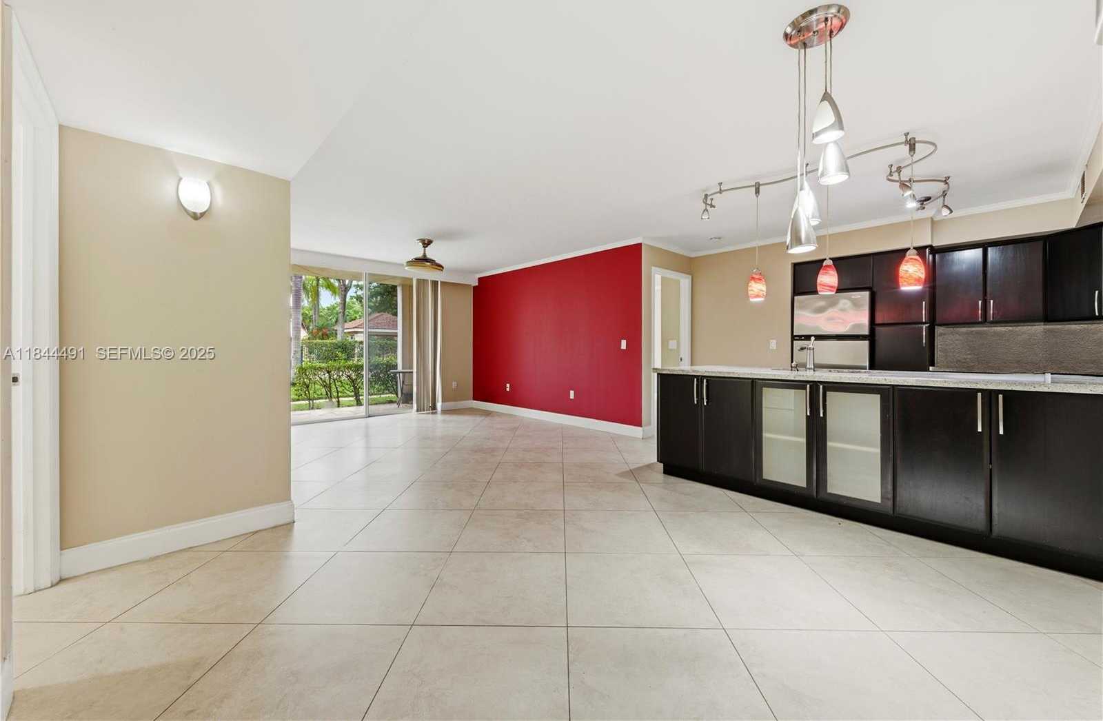 Small Image of 1733 VILLAGE BLVD #108, West Palm Beach Number 1
