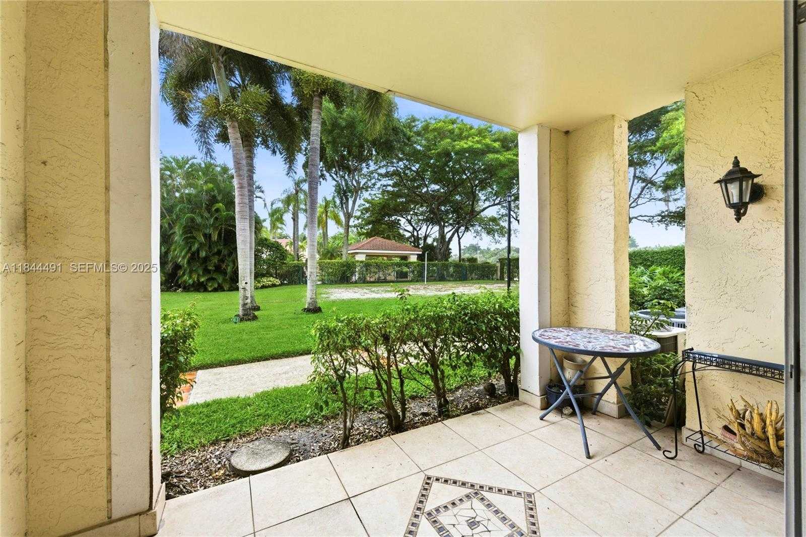 Small Image of 1733 VILLAGE BLVD #108, West Palm Beach Number 12