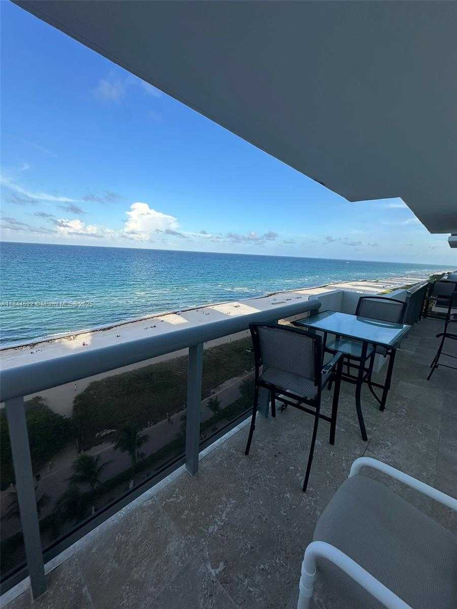 Small Image of 6039 COLLINS AVE #1517, Miami Beach Number 25