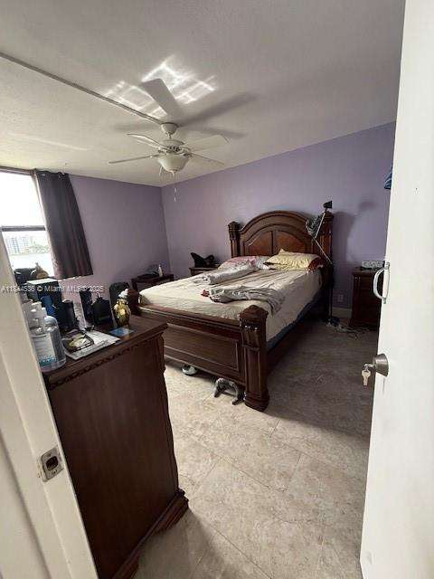 Small Image of 109 LAKE EMERALD DR #202, Oakland Park Number 11