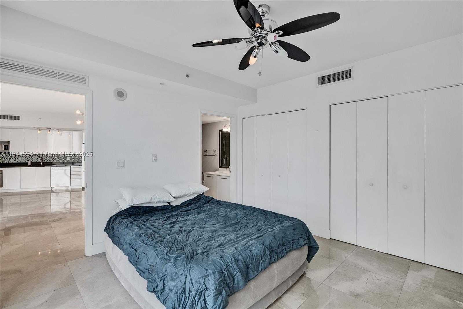 Small Image of 92 SOUTH WEST 3RD ST #2106, Miami Number 12
