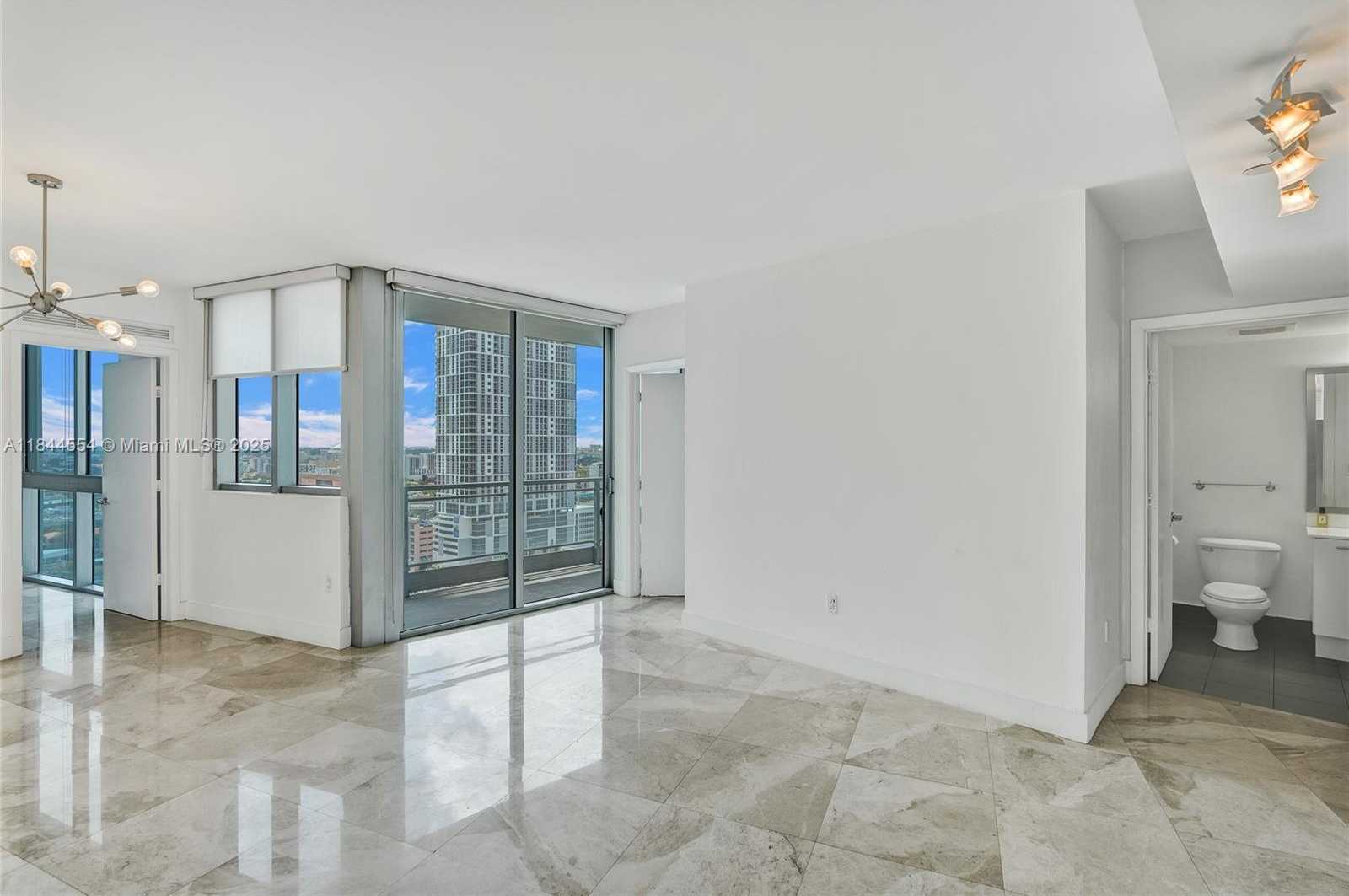 Small Image of 92 SOUTH WEST 3RD ST #2106, Miami Number 2