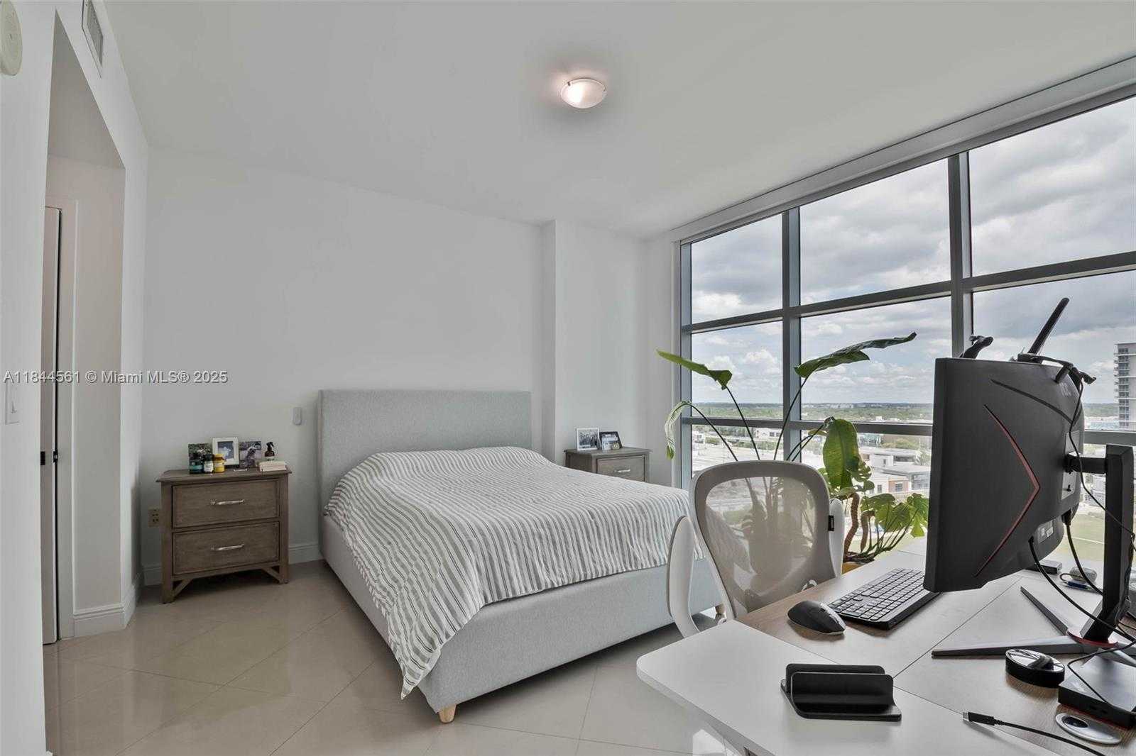Small Image of 3301 NORTH EAST 1ST AVE #H1211, Miami Number 10