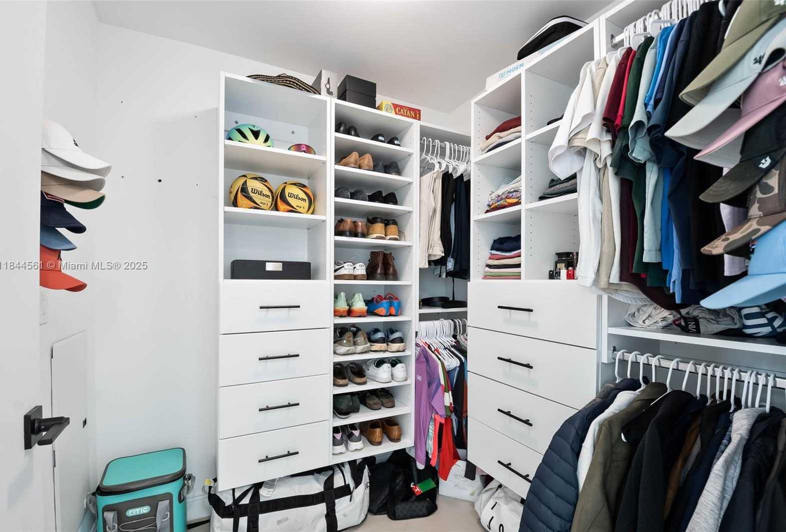 Small Image of 3301 NORTH EAST 1ST AVE #H1211, Miami Number 12