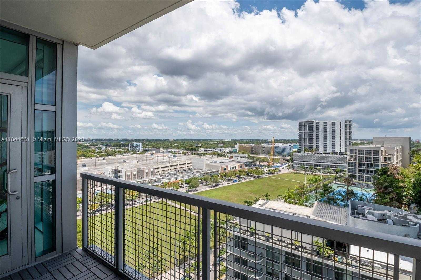 Small Image of 3301 NORTH EAST 1ST AVE #H1211, Miami Number 17