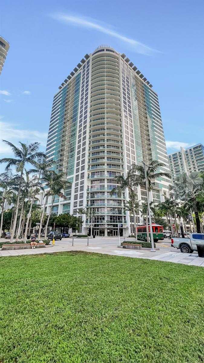 Small Image of 3301 NORTH EAST 1ST AVE #H1211, Miami Number 2