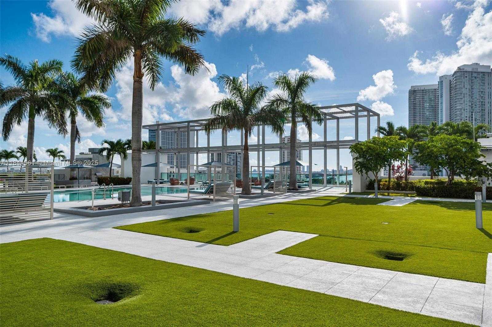 Small Image of 3301 NORTH EAST 1ST AVE #H1211, Miami Number 27