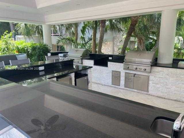 Small Image of 780 NORTH EAST 69TH ST #1610, Miami Number 23