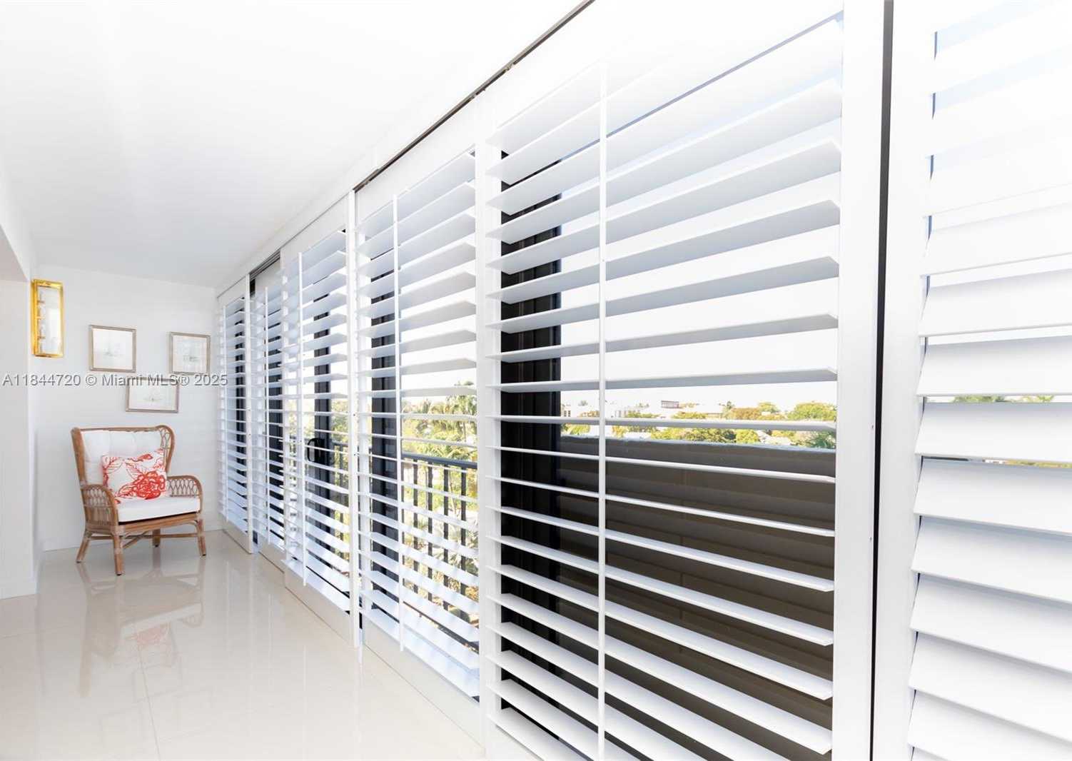 Small Image of 77 CRANDON BLVD #5B, Key Biscayne Number 15