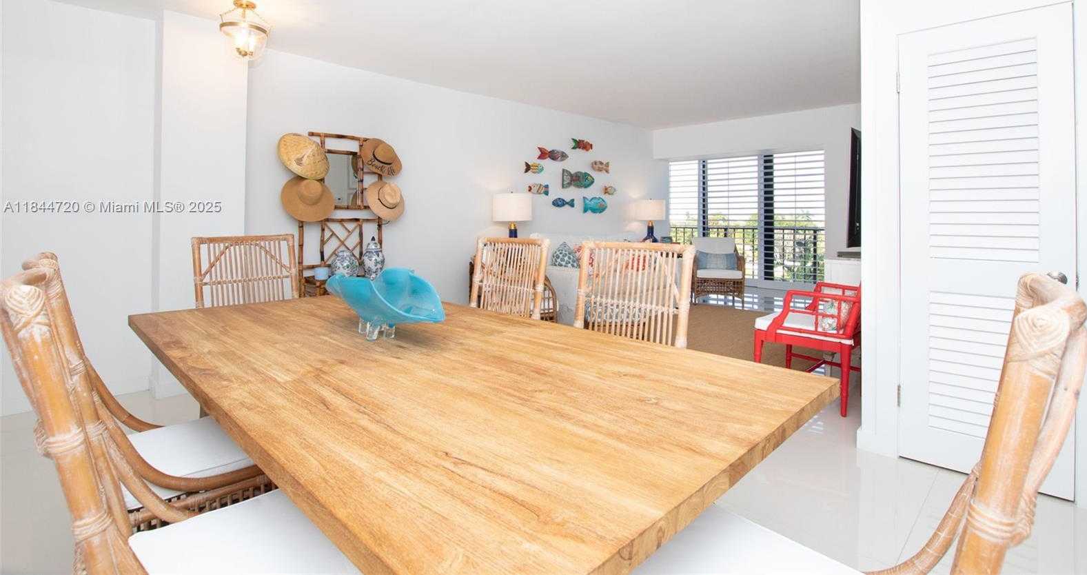 Small Image of 77 CRANDON BLVD #5B, Key Biscayne Number 9