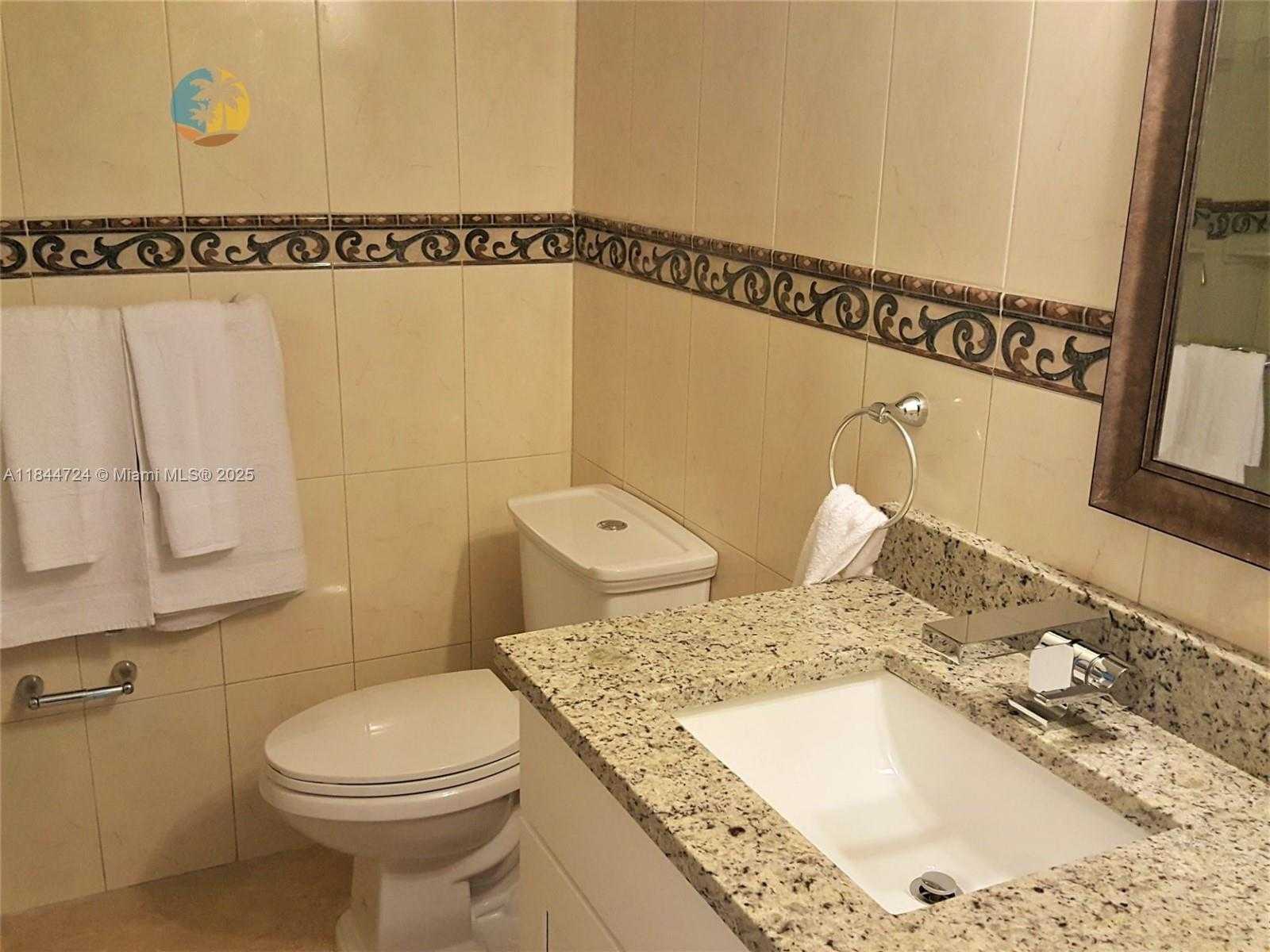 Small Image of 5225 COLLINS AVE #510, Miami Beach Number 13