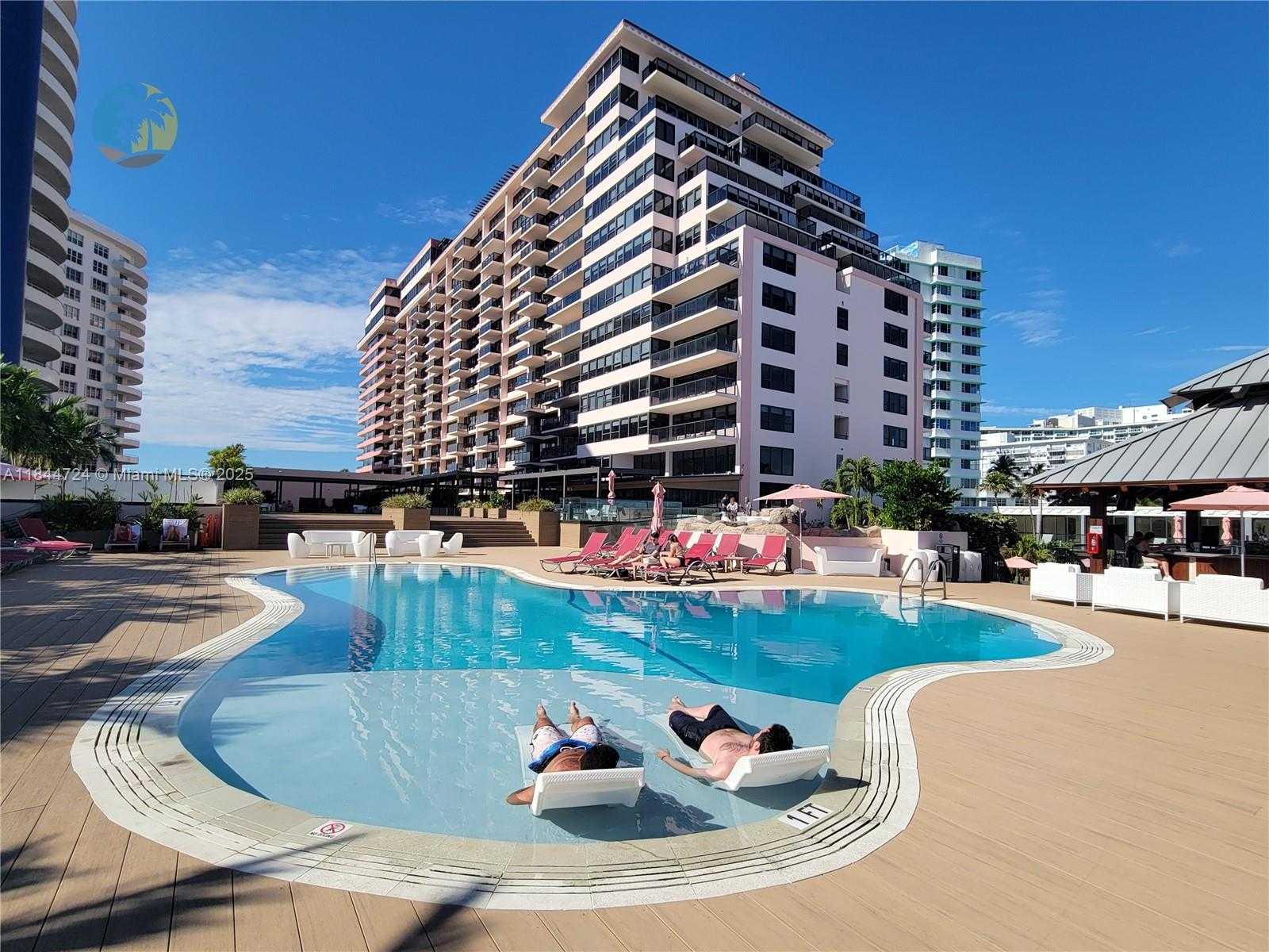 Small Image of 5225 COLLINS AVE #510, Miami Beach Number 19