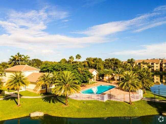 Small Image of 2620 SOUTH UNIVERSITY DR #109, Davie Number 12