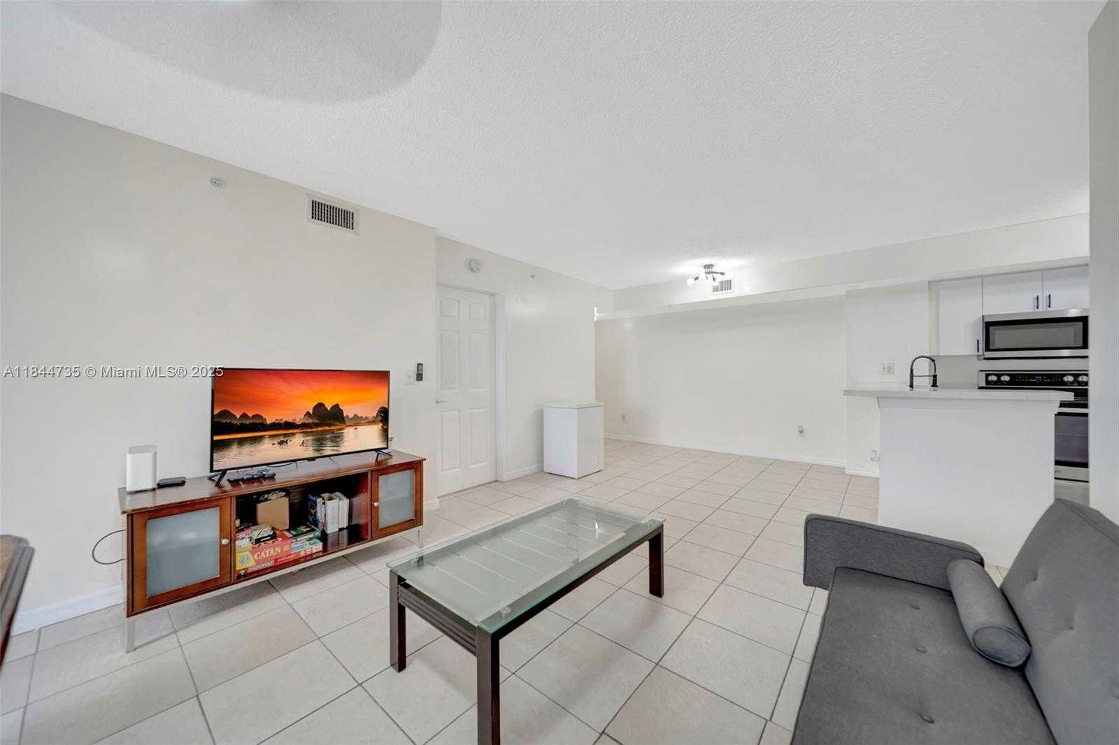 Small Image of 2620 SOUTH UNIVERSITY DR #109, Davie Number 25