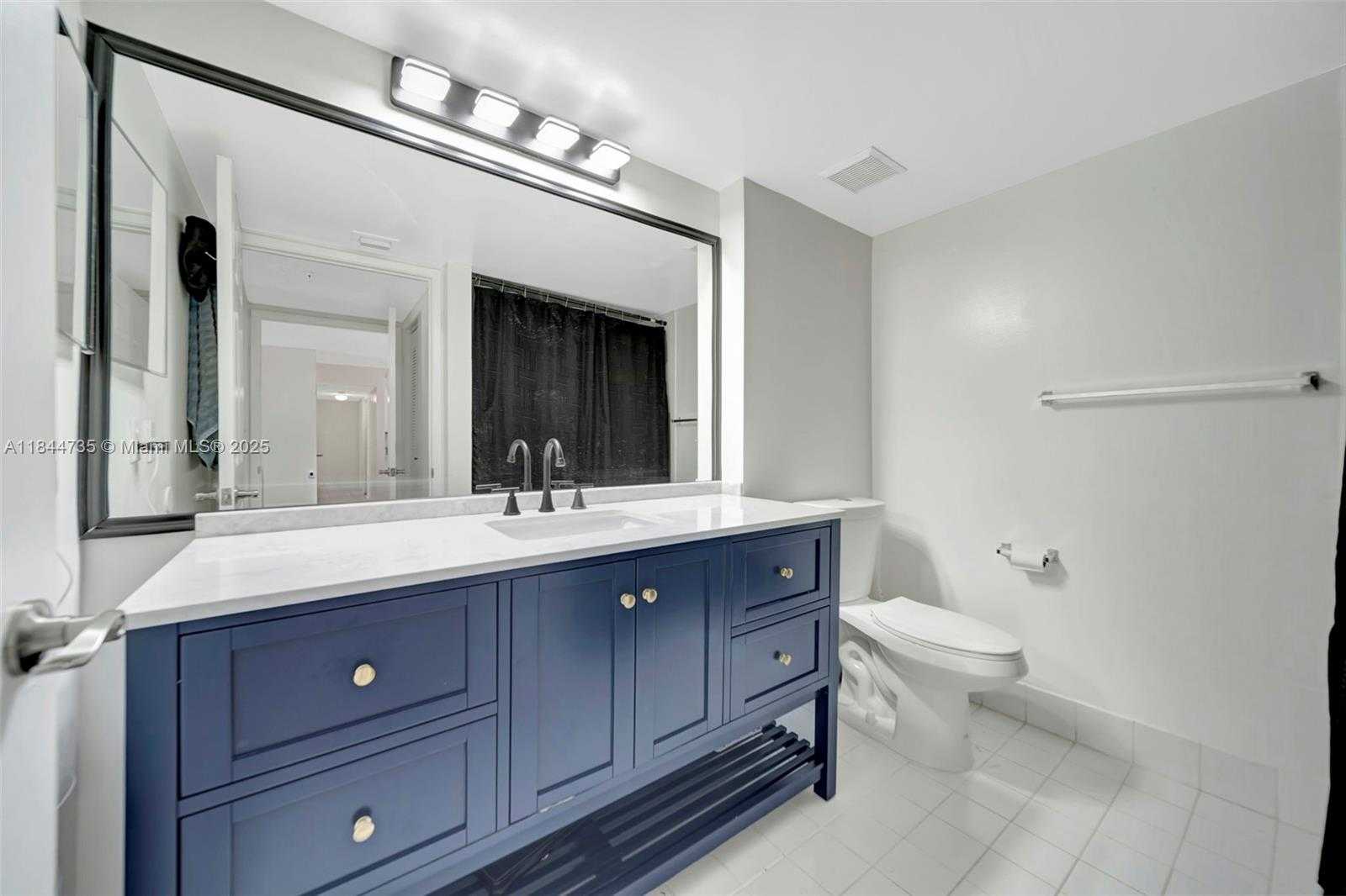 Small Image of 2620 SOUTH UNIVERSITY DR #109, Davie Number 7