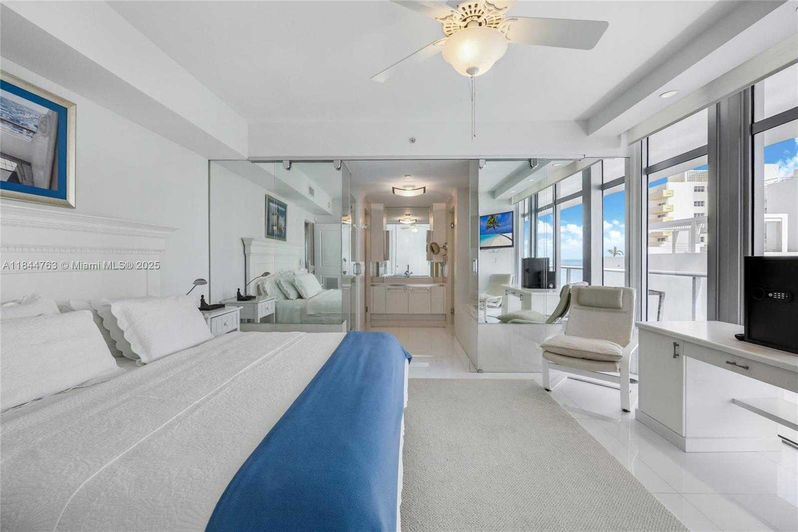 Small Image of 3737 COLLINS AVE #S-801, Miami Beach Number 14